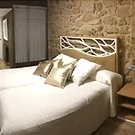 Landhaus La Casona De Alutiz & Bodega