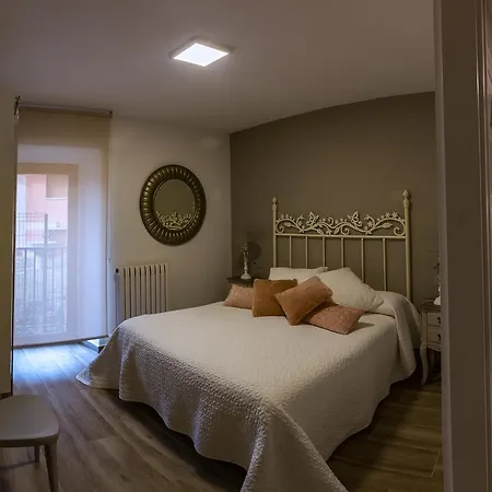 La Casona De Alutiz & Bodega Саманьего