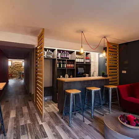 La Casona De Alutiz & Bodega * Саманьего